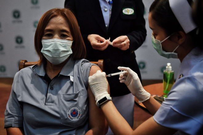 Singapore bắt đầu đánh giá mức độ an toàn của vaccine Sinovac Biotech ảnh 2