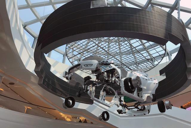 Trung Quốc chi hàng tỷ USD xây dựng các "thành phố xe điện" ảnh 2