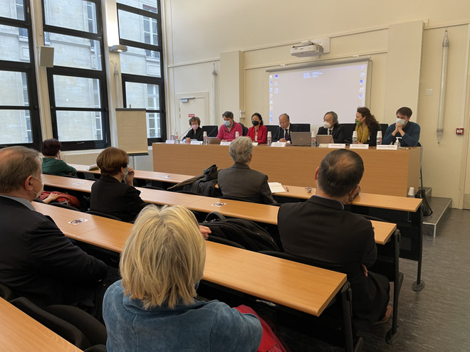 Ấn tượng đẹp buổi tọa đàm đầu Xuân “Việt Nam 2022” tại Pháp ảnh 1