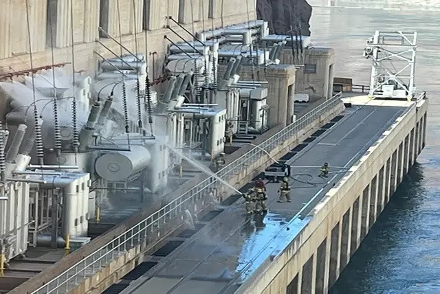 Cháy hệ thống máy biến áp gây nổ lớn tại đập Hoover ở Mỹ ảnh 1