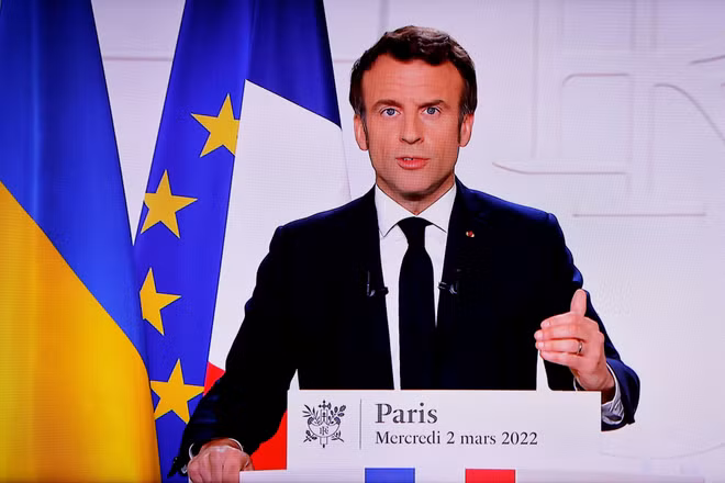 Tổng thống Pháp Emmanuel Macron công bố cương lĩnh tranh cử ảnh 1