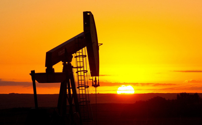 Giới phân tích: Giá dầu có thể phục hồi mạnh từ giữa năm 2017 ảnh 1