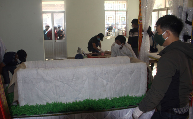 Vụ chìm cano ở biển Cửa Đại: Tìm thấy thi thể nạn nhân cuối cùng ảnh 1