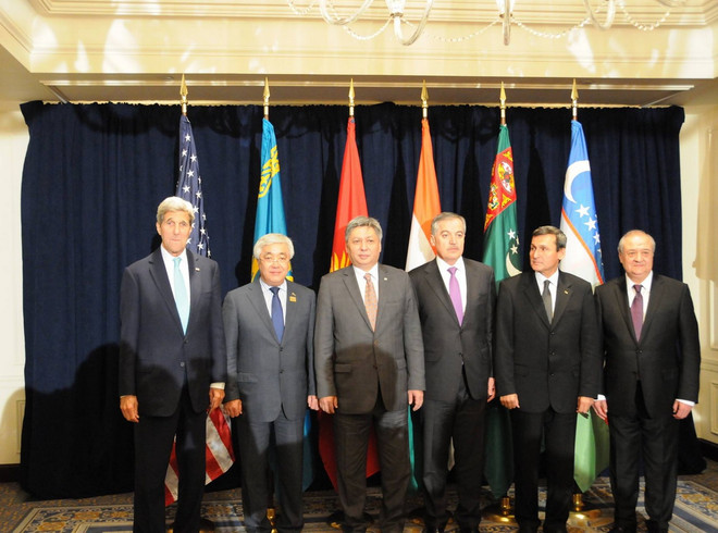 Mỹ và các nước Trung Á thúc đẩy cơ chế hợp tác "C5+1" ảnh 1