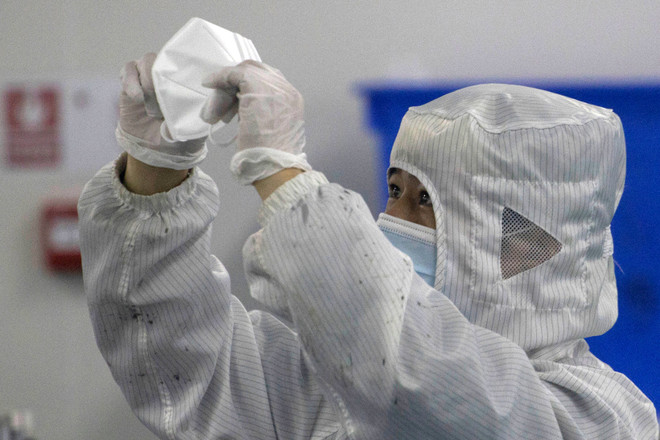 Mỹ sẽ gia hạn miễn trừ thuế với nhiều sản phẩm y tế Trung Quốc ảnh 1