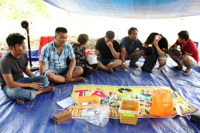 Tây Ninh: Triệt phá tụ điểm đánh bạc giữa rừng cao su ảnh 1