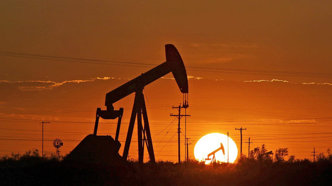 Mỹ vượt Saudi Arabia, trở thành nước xuất khẩu dầu lớn nhất thế giới ảnh 1