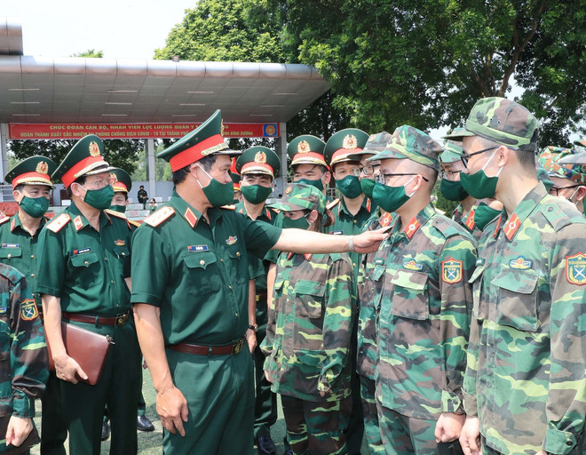 Quân đội phấn đấu 100% quân số tiêm đủ hai mũi vaccine trong năm 2021 ảnh 1