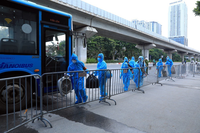 Đẩy mạnh xét nghiệm diện rộng khu vực phong tỏa, nguy cơ cao ảnh 2