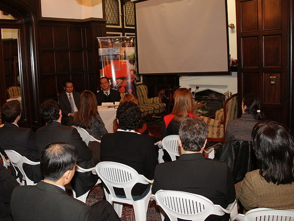 Tọa đàm "Việt Nam-quốc gia trên đà phát triển" tại Argentina ảnh 1