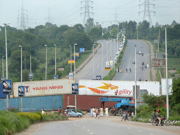 Pakistan tăng cường an ninh đối phó biểu tình chống chính phủ ảnh 1