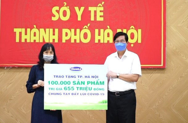 Vinamilk dành 2 triệu sản phẩm hỗ trợ cộng đồng, tuyến đầu chống dịch ảnh 1
