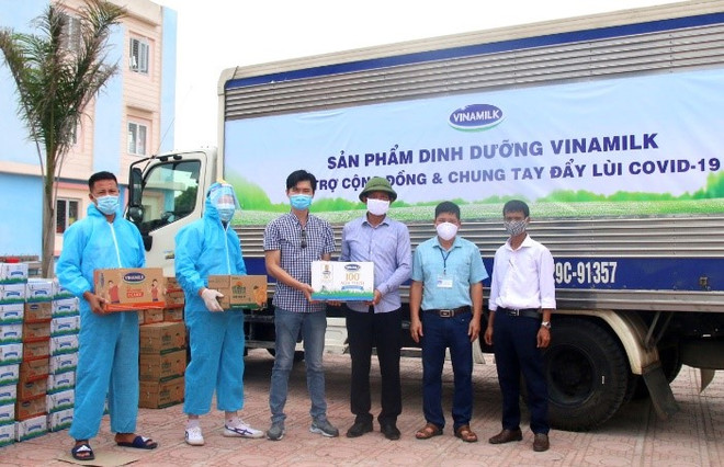 Vinamilk dành 2 triệu sản phẩm hỗ trợ cộng đồng, tuyến đầu chống dịch ảnh 4