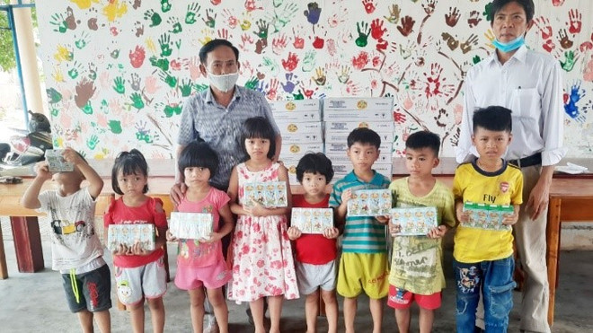 Vinamilk dành 2 triệu sản phẩm hỗ trợ cộng đồng, tuyến đầu chống dịch ảnh 7