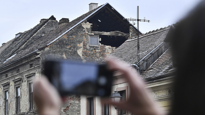 Miền Trung Croatia liên tiếp hứng chịu động đất mạnh ảnh 1