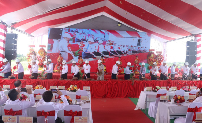 Động thổ xây dựng đường Vành đai 3 TP Hồ Chí Minh đoạn qua Long An ảnh 1