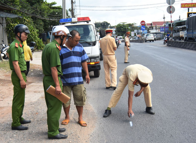 Đồng Nai: Tạm đình chỉ 2 cảnh sát can thiệp không xử lý xe vi phạm ảnh 1
