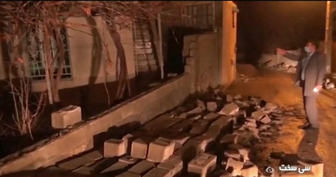 Hai trận động đất mạnh liên tiếp tại Iran làm 48 người thương vong ảnh 1