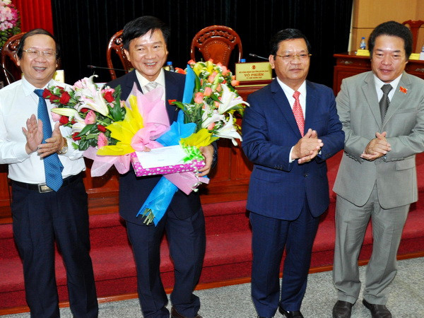 Danh sách 63 Chủ tịch Ủy ban Nhân dân tỉnh, thành phố ảnh 12