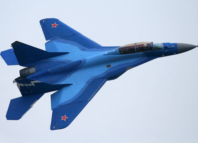 [Video] Tiêm kích Nga trình diễn khả năng "làm xiếc" trên tàu sân bay ảnh 1