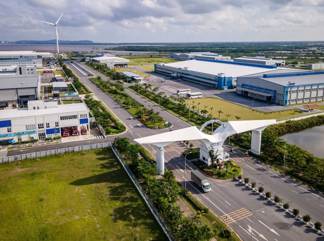 FT: Việt Nam là mắt xích quan trọng trong chuỗi cung ứng bên ngoài TQ ảnh 1