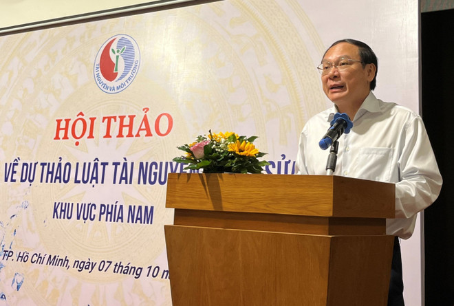 Thủ tướng bổ nhiệm lại Thứ trưởng Bộ Tài nguyên và Môi trường ảnh 1