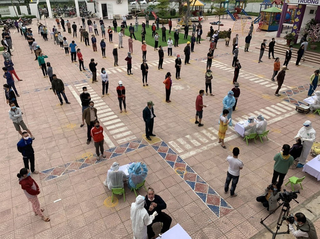 Thành phố Hồ Chí Minh hỗ trợ Hải Dương 2 tỷ đồng chống dịch COVID-19 ảnh 1