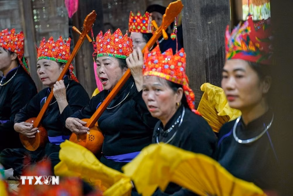 ttxvn-nguoi-tay.jpg