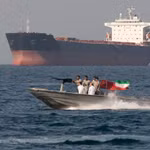 Vệ binh Iran công bố bản đồ “vùng kiểm soát” mới tại Eo biển Hormuz, tàu thuyền ra vào phải xin phép