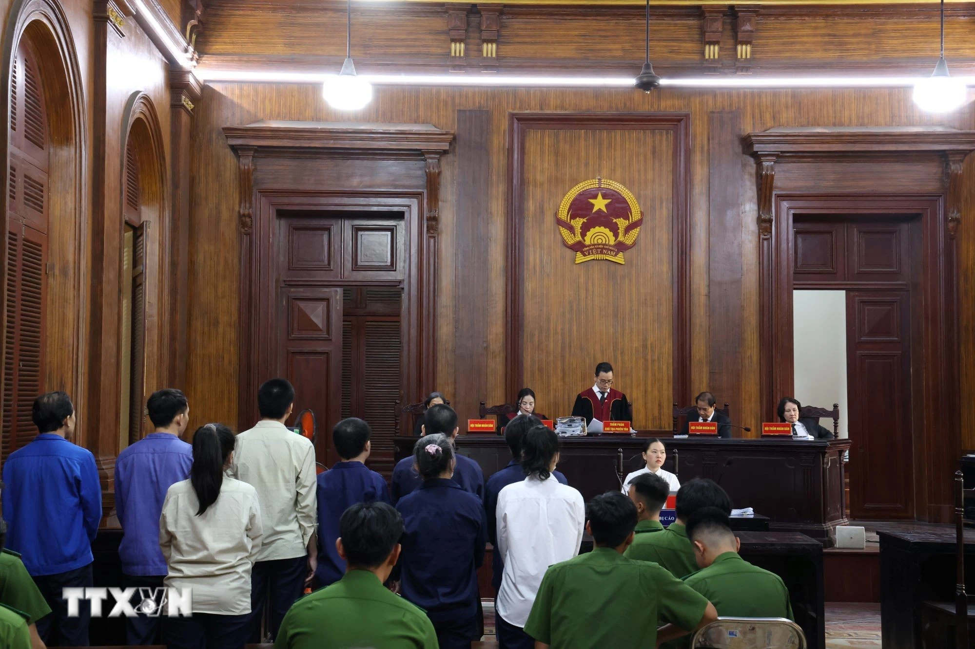 Vụ mua bán, vận chuyển trái phép hơn 143kg ma túy: Hai án tử hình