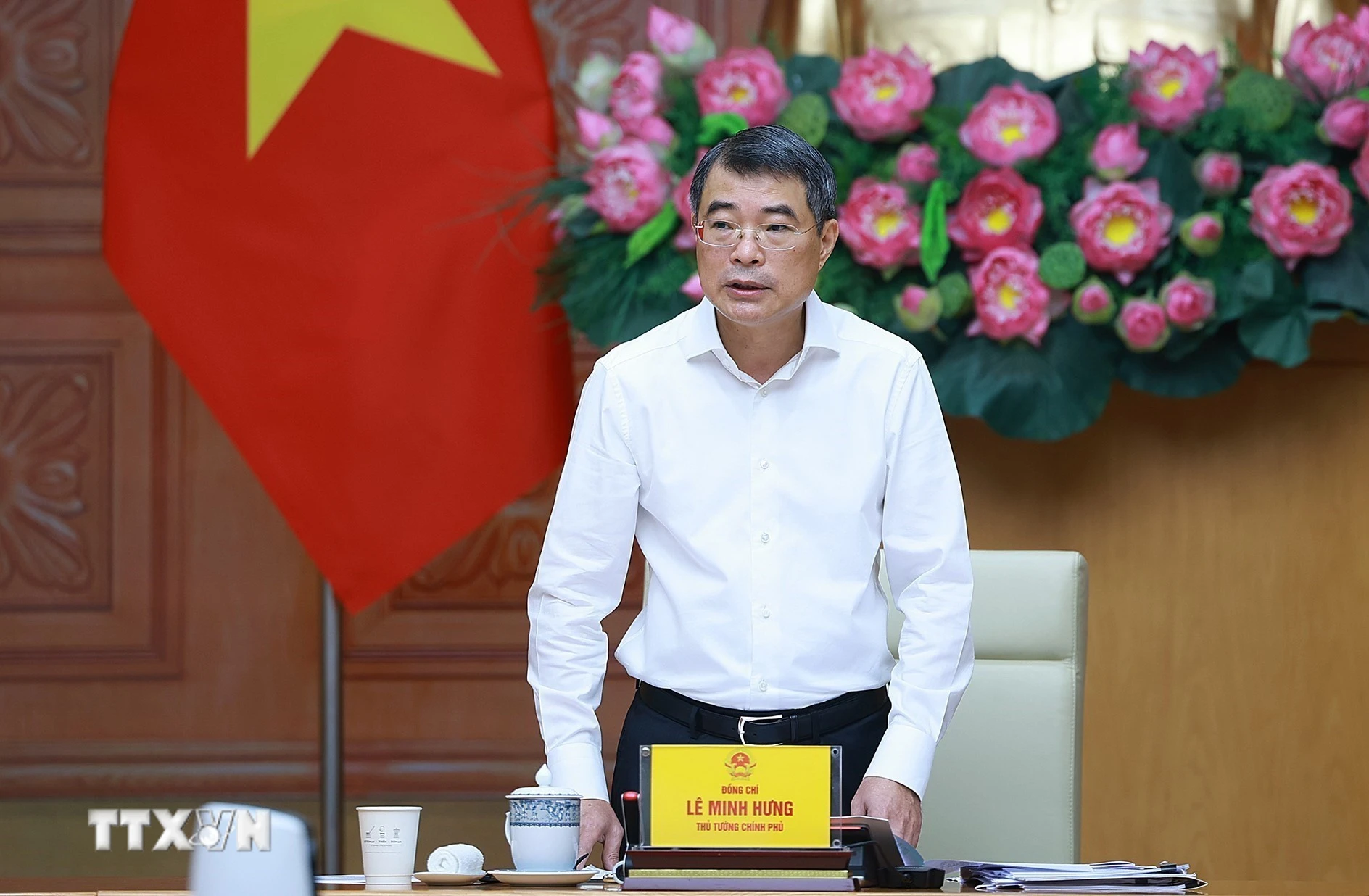 Thủ tướng Lê Minh Hùng làm việc với lãnh đạo Bộ Khoa học và Công nghệ