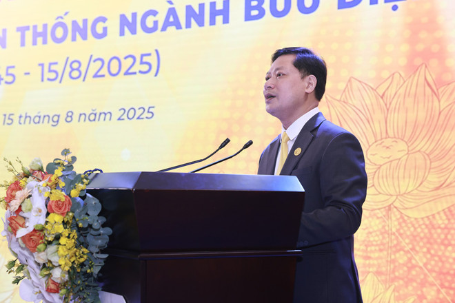 Ông Chu Quang Hào - Tổng Giám đốc Tổng công ty Bưu điện Việt Nam chia sẻ mục tiêu của Bưu điện Việt Nam giai đoạn 2025 - 2030, tầm nhìn đến năm 2045. (Ảnh: Vietnam Post) vietnam-post-80-nam-2.jpg