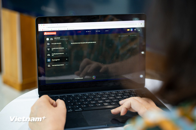 Những tính năng của Asko Platform. (Ảnh: Minh Sơn/Vietnam+) vnp-vn-economy-2.jpg