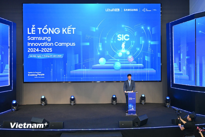 Ông Na Ki Hong - Tổng Giám đốc Samsung Việt Nam phát biểu tại sự kiện. (Ảnh: Minh Sơn/Vietnam+) vnp-samsung-innovation-campus3.jpg