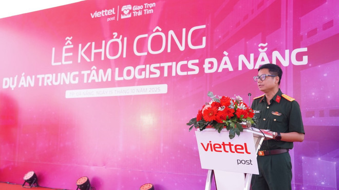 Viettel Post-Generaldirektor Phung Van Cuong bei der Grundsteinlegung. (Foto: Viettel Post) trung-tam-logistics-da-nang-a2.jpg