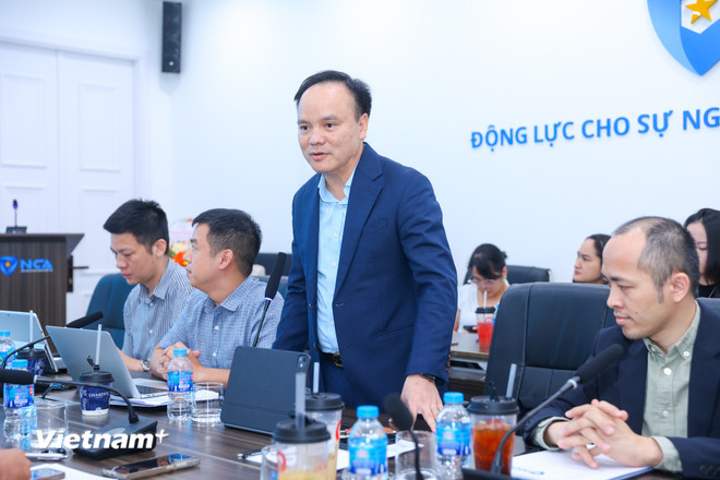បើតាមលោកវរសេនីយ៍ឯក ធុយ ត្រូវបង្កើនការយល់ដឹងដើម្បីពង្រឹងសមត្ថភាពការពារជាតិ។ (រូបថត៖ Minh Son/Vietnam+) vnp-le-xuan-thuy.jpg
