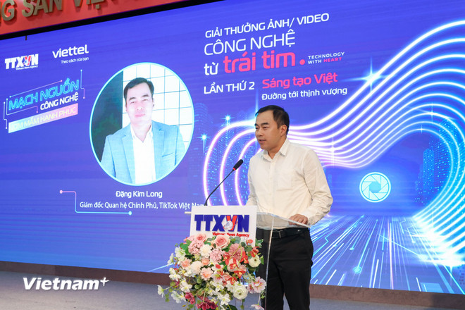 Ông Đặng Kim Long - Giám đốc chính sách công của TikTok Việt Nam. (Ảnh: PV/Vietnam+) vnp-cong-nghe-tu-trai-tim-2025-4.jpg