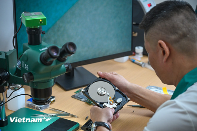 A szolgáltatások közvetlenül a DDS Japantól átvett technológiai platformon működnek. (Fotó: Minh Son/Vietnam+) vnp-fsi-21.jpg