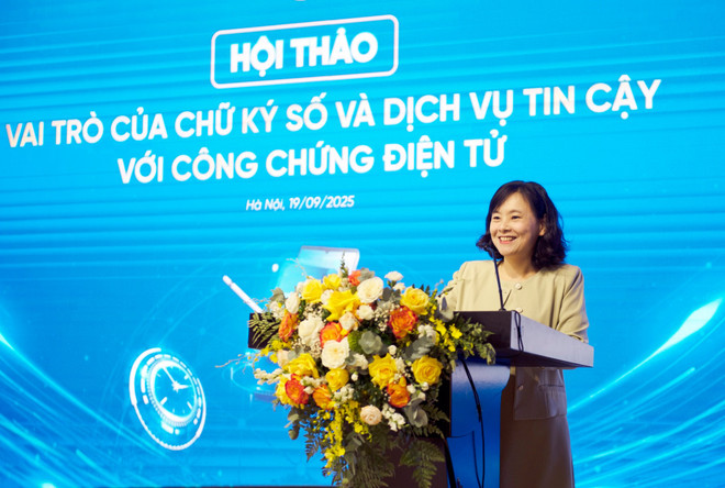 Frau To Thi Thu Huong – Direktorin des National Electronic Authentication Center (NEAC). (Foto: PV/Vietnam+) ch1.jpg