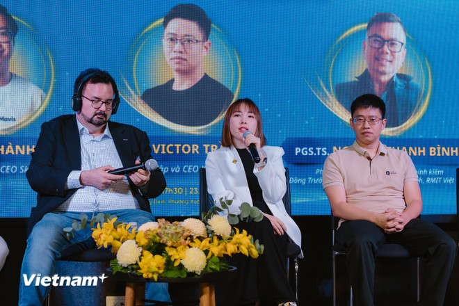 Bà Lynn Hoàng - Giám đốc Quốc gia Binance chia sẻ bài học của một số mô hình thành công trong việc xây dựng Trung tâm tài chính quốc tế. (Ảnh: PV/Vietnam+) vnp-tai-san-so4.jpg