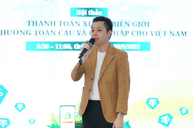 លោក Tran Huyen Dinh ប្រធានគណៈកម្មាធិការកម្មវិធី VBA Fintech ។ (រូបថត៖ PV/Vietnam+) ong-tran-huyen-dinh-chu-nhiem-uy-ban-ung-dung-fintech-vba-giam-doc-du-an-basal-pay2.jpg