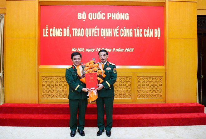 វរសេនីយ៍ឯក Nguyen Vu Ha កើតក្នុងឆ្នាំ ១៩៧៨ បានធ្វើការនៅ Viettel តាំងពីខែសីហា ឆ្នាំ ២០០៨។ (រូបថត៖ Viettel) dai-ta-nguyen-vu-ha.jpg