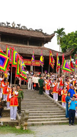 Hà Nội: Rực rỡ lễ hội truyền thống tại ngôi đình đẹp nhất xứ Đoài
