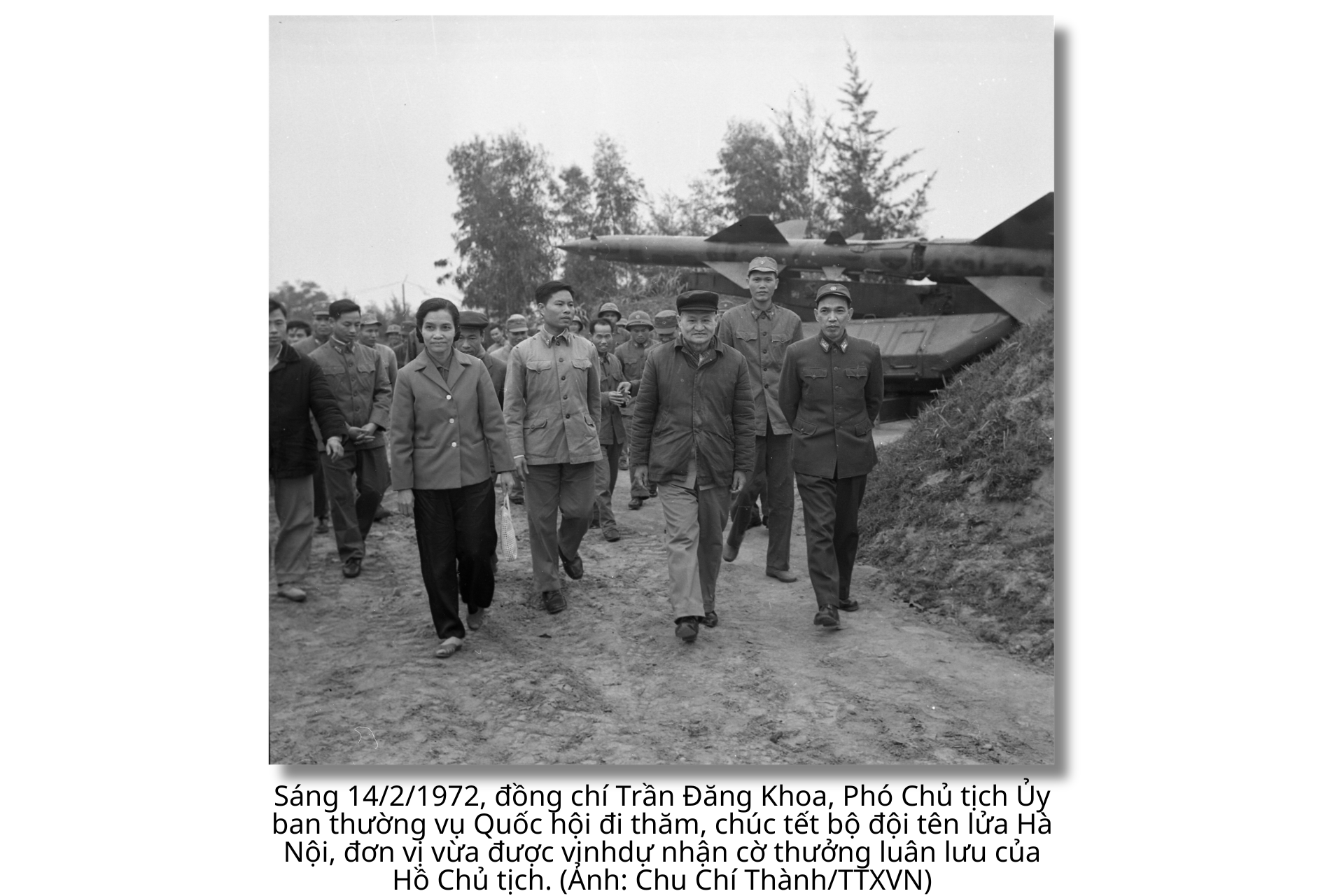 quoc-hoi-khoa-iv-16.png