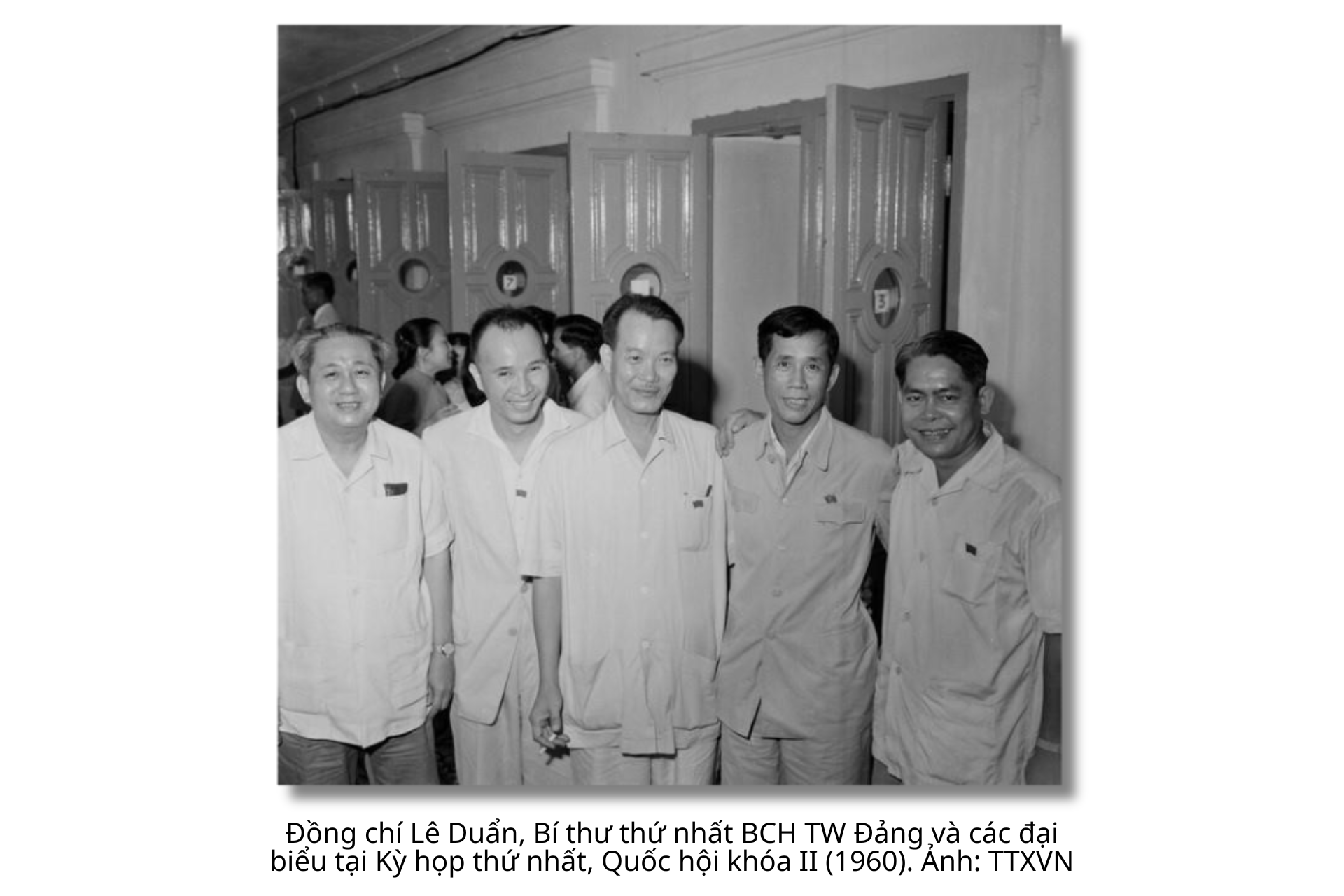 quoc-hoi-khoa-ii-11.png