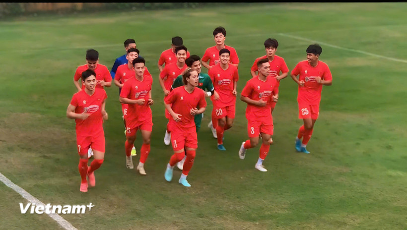 Đội tuyển U22 Việt Nam bắt đầu tập trung tập luyện tại Trung tâm Đào tạo Bóng đá Trẻ Việt Nam, Hà Nội. (Ảnh: Minh Anh/Vietnam+)