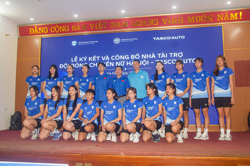Với sự đồng hành của nhà tài trợ, Đội Bóng chuyền Nữ Hà Nội tự tin hướng đến những mục tiêu quan trọng trong năm 2026. (Ảnh: vietcontent)