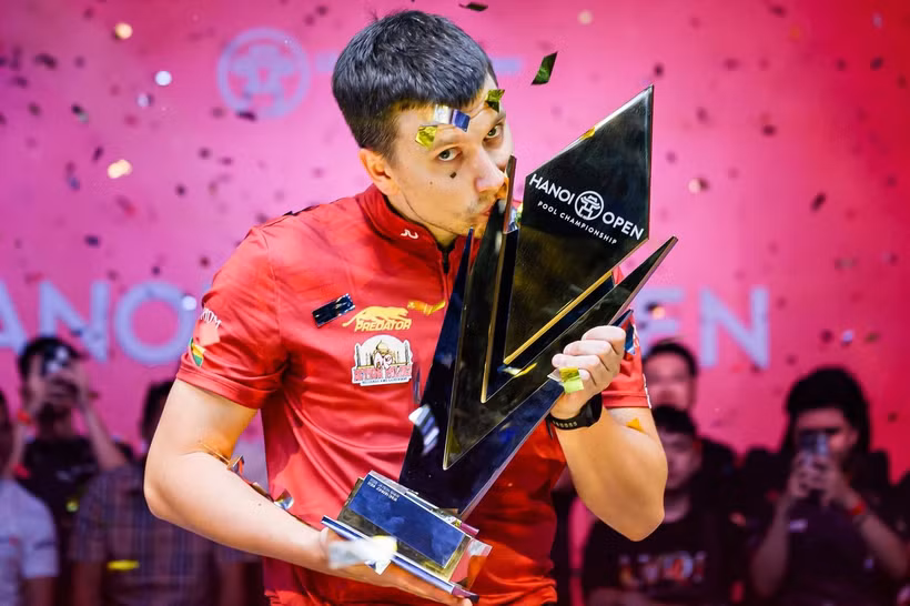 Tay cơ Pijus Labutis vô địch Giải Hanoi Open Pool 2025. (Ảnh: MatchroomPool)