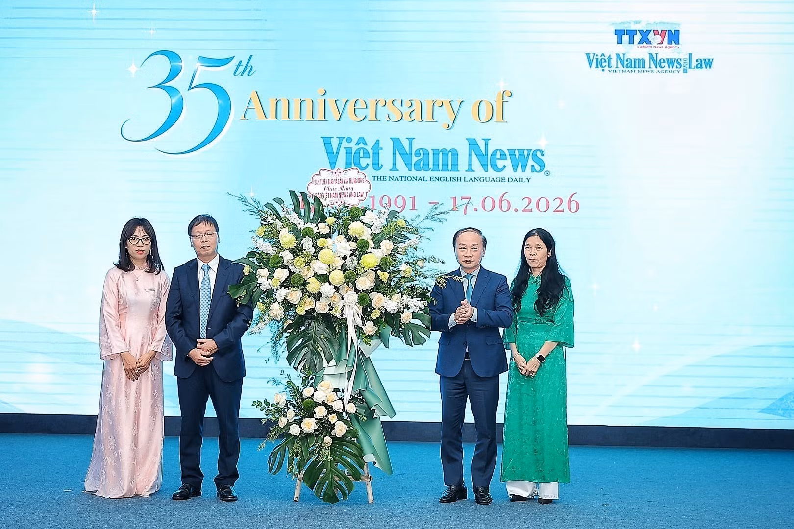 vna-potal-bao-viet-nam-news-and-law-ky-niem-35-nam-phat-hanh-so-bao-dau-tien-8832251.jpg