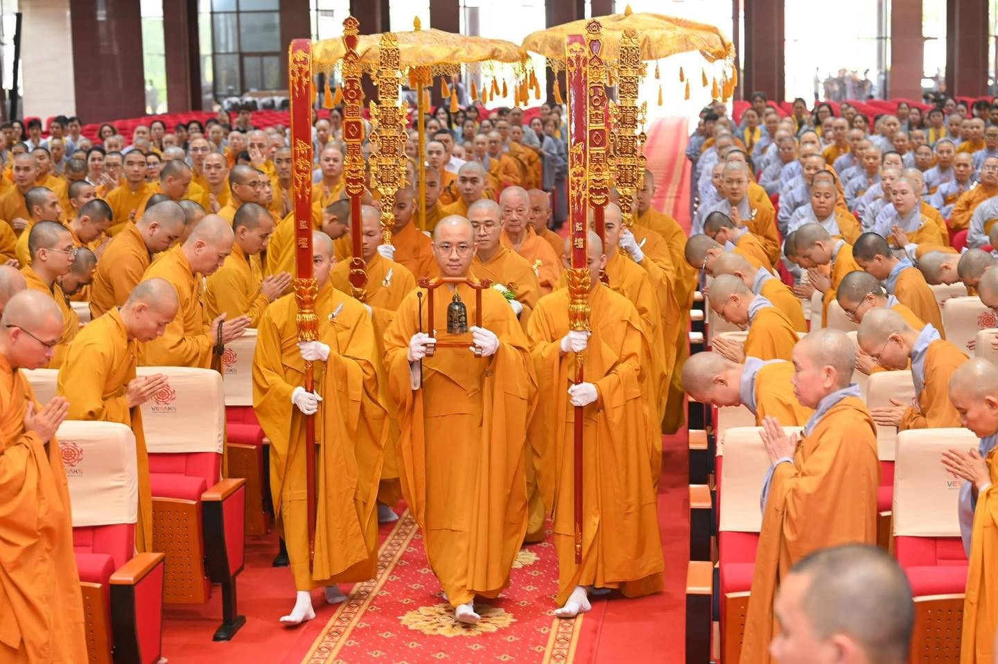 Ngày 20/4, Đức Đại lão Hòa thượng Thích Trí Quảng, Đệ Tứ Pháp Chủ Giáo hội Phật giáo Việt Nam, kiêm Viện trưởng Học viện Phật giáo Việt Nam tại Thành phố Hồ Chí Minh thuyết pháp và kiểm tra tiến độ chuẩn bị Đại lễ Vesak tại Học viện. (Ảnh: GH)